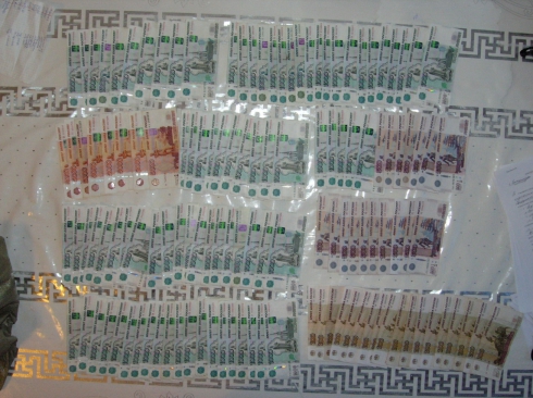 Появились подробности задержания и обысков в квартирах членов ИГ в Екатеринбурге (фото)