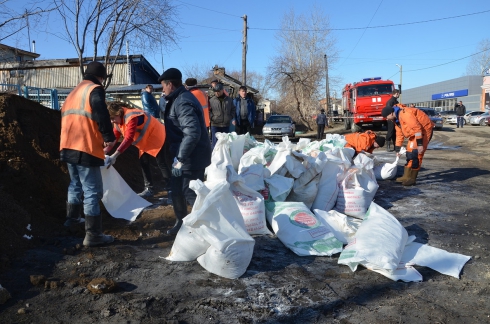 Из-за разлива рек в Ирбите подтоплено больше 30 домов (фото)