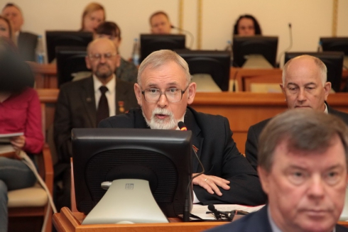 Курганская область может исчезнуть? Губернатор Кокорин отчитался перед депутатами