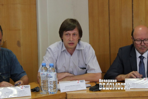 «Выборы начались с черного пиара»