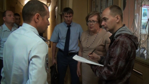 «Я потрясена». Свердловские общественники «нагрянули» в отдел полиции № 14 Екатеринбурга