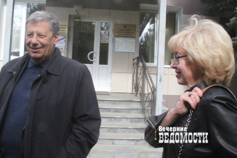 Аркадий Чернецкий раскритиковал «выборы под конвоем»