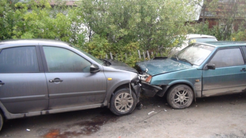 18-летняя девушка погибла в результате ДТП в Екатеринбурге (ФОТО)