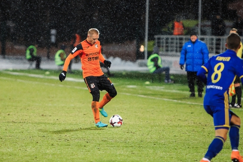 ФК «Урал» одержал домашнюю победу и вышел из зоны вылета (ФОТО)