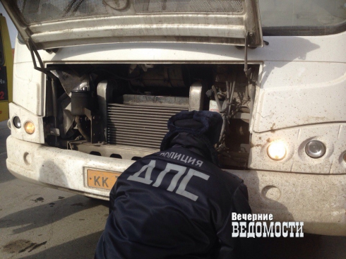 В Екатеринбурге инспекторы ГИБДД устроили «облаву» на маршрутки (ФОТО)