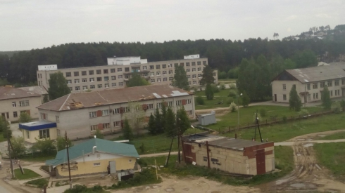 В Сысерти ураган снес крышу детской поликлиники (ФОТО)