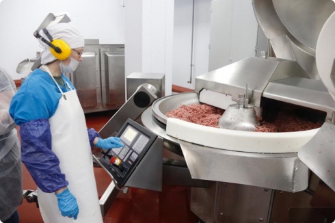 Евгений Куйвашев открыл мясокомбинат в Богдановиче