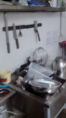 Кафе-кондитерскую в центре Екатеринбурга закрыли на два месяца из-за антисанитарии