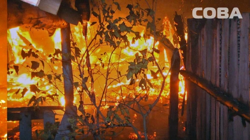 В поселке Палкино сгорели частные дома и баня