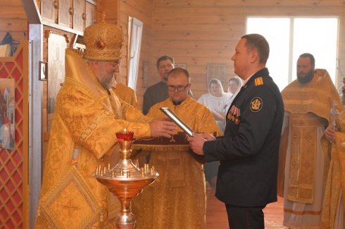 В Новой Ляле заключенные построили храм. На подходе мечеть