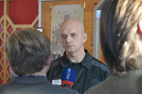 В Новой Ляле заключенные построили храм. На подходе мечеть