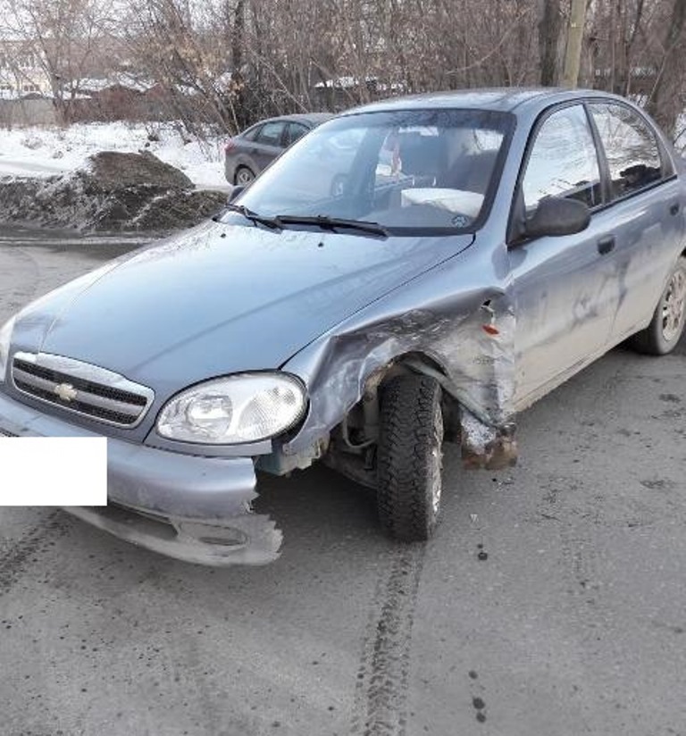 ГИБДД: сводка происшествий на территории Свердловской области за 19 февраля 2018 года ГИБДД: сводка происшествий на территории Свердловской области за 19 февраля 2018 года