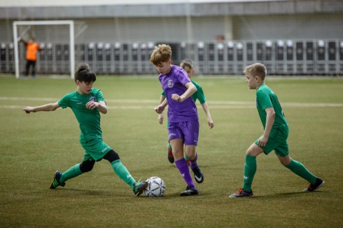 Уральские дети обогнали победителя «Дакара» Сергея Карякина