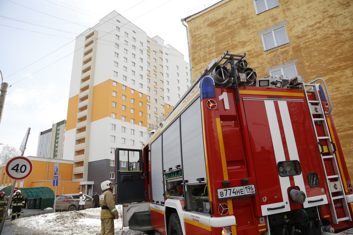 Плановые учения: из общежития УрФУ эвакуировали 102 человека