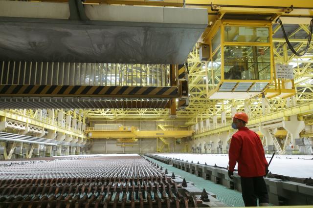 Куйвашев и Козицын открыли новый цех «Уралэлектромеди»