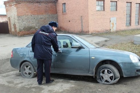 В Нижнем Тагиле по горячим следам поймали угонщика автомобиля