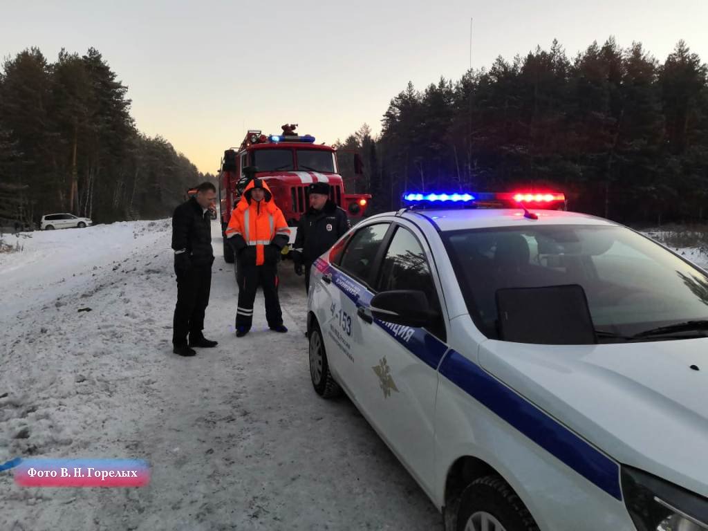 В Свердловской области перевернулся автобус с фанатами Макса Коржа